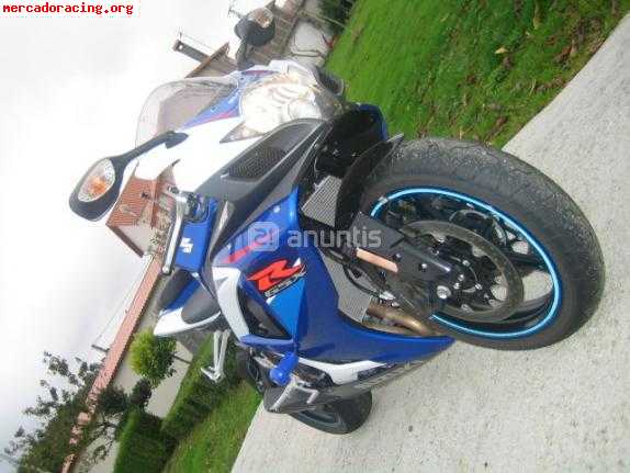 Cambio o vendo suzuki