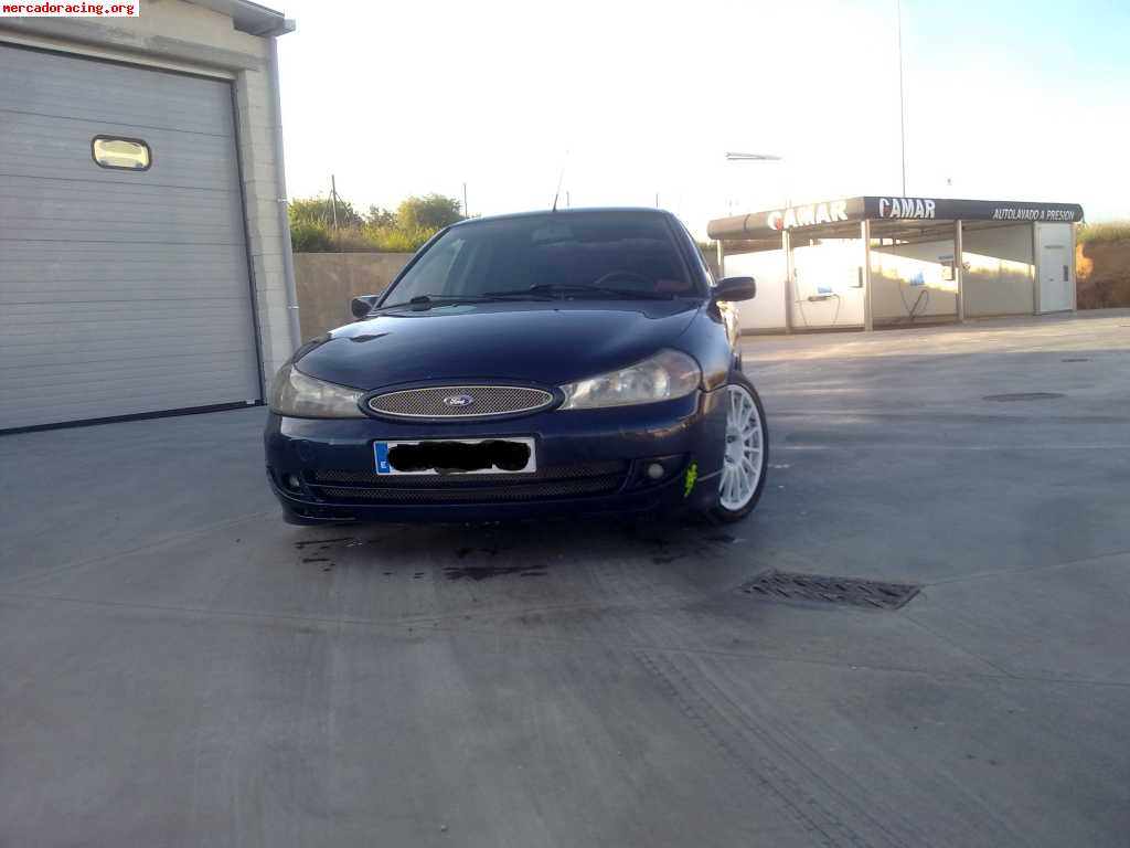 Ford mondeo rs 2.5 v6 170cv      3500€