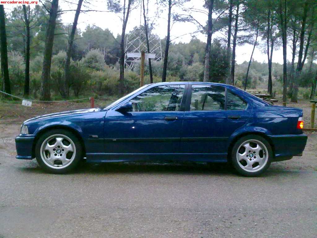 Vendo bmw m3 e36 (4p) con averia en motor
