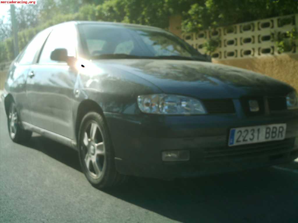 Seat cordoba córdoba 1.9 tdi sport 90cv