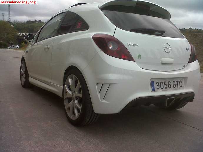 Opel corsa opc blanco 2010