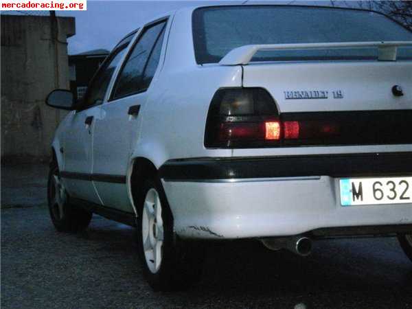 Renault 19