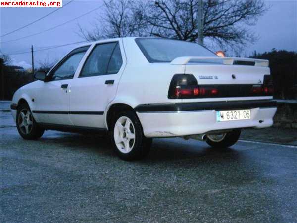 Renault 19