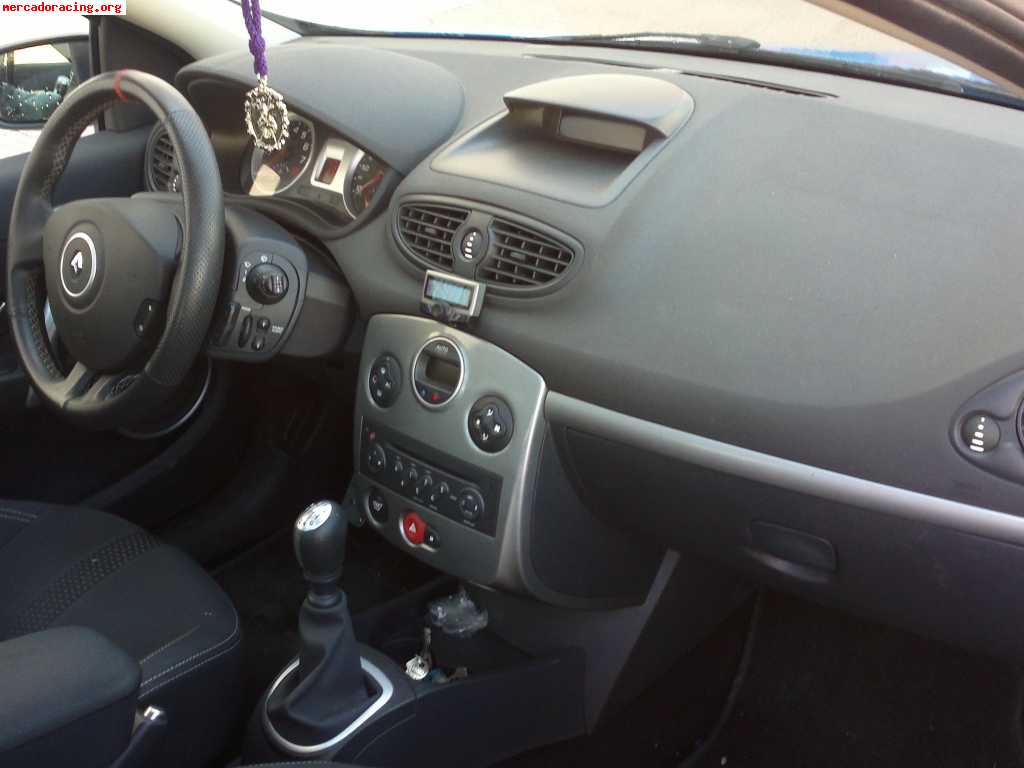 Renault clio sport