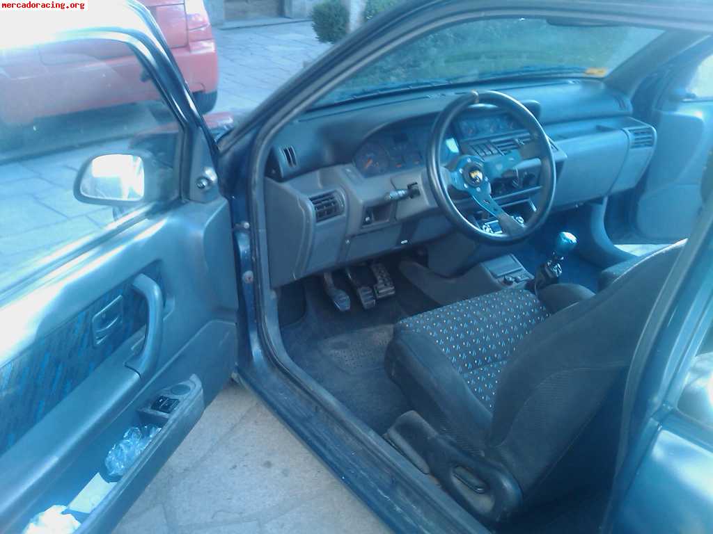 Clio 16v motor preparado 3500€ negociables