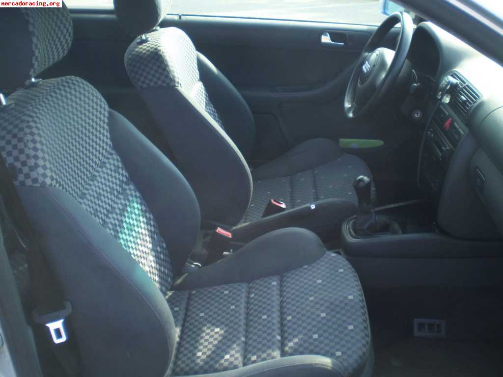 Audi a3 1.8 turbo - 3.200 €