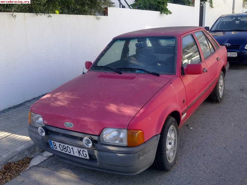 Ford escort 1.6d  look xr3 