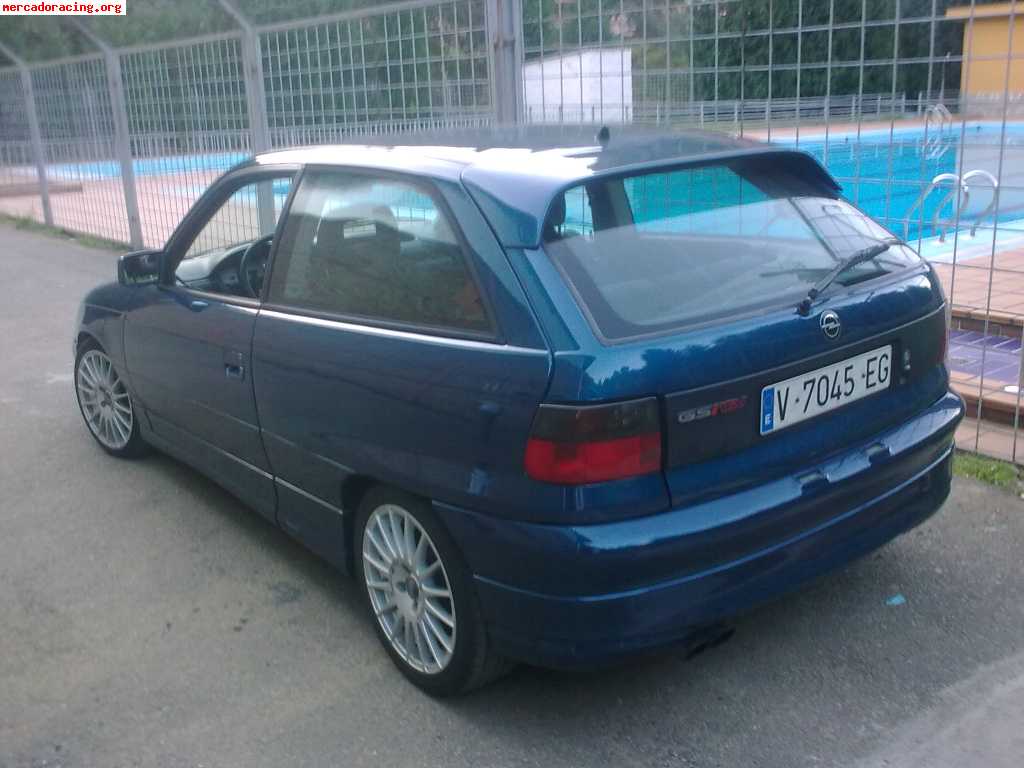 Se vende opel astra gsi