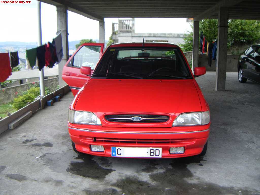 Se vende ford orion 1.6 16v ghia. en la coruña 