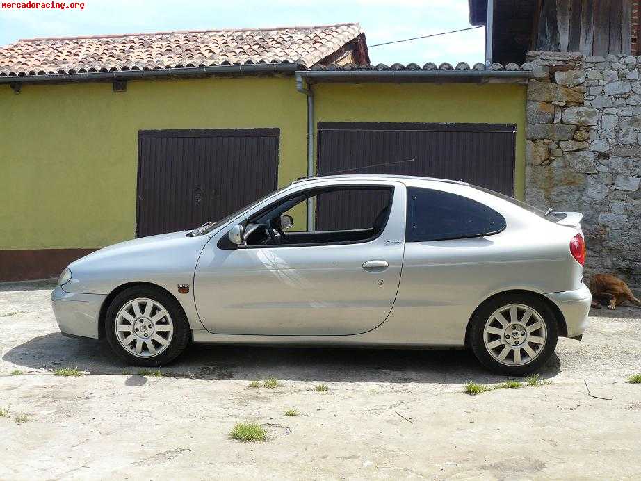 Renault megane coupe 1.6 16v dynamique 2002 207800km