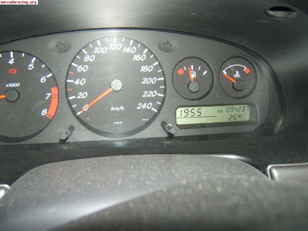 Vendo nissan primera 1.8 p11