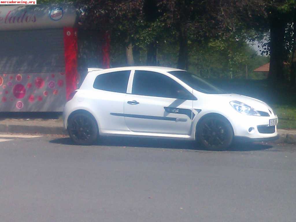 Renault clio sport access