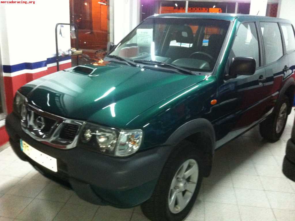 Se vende nissan terrano ii impecable!!!