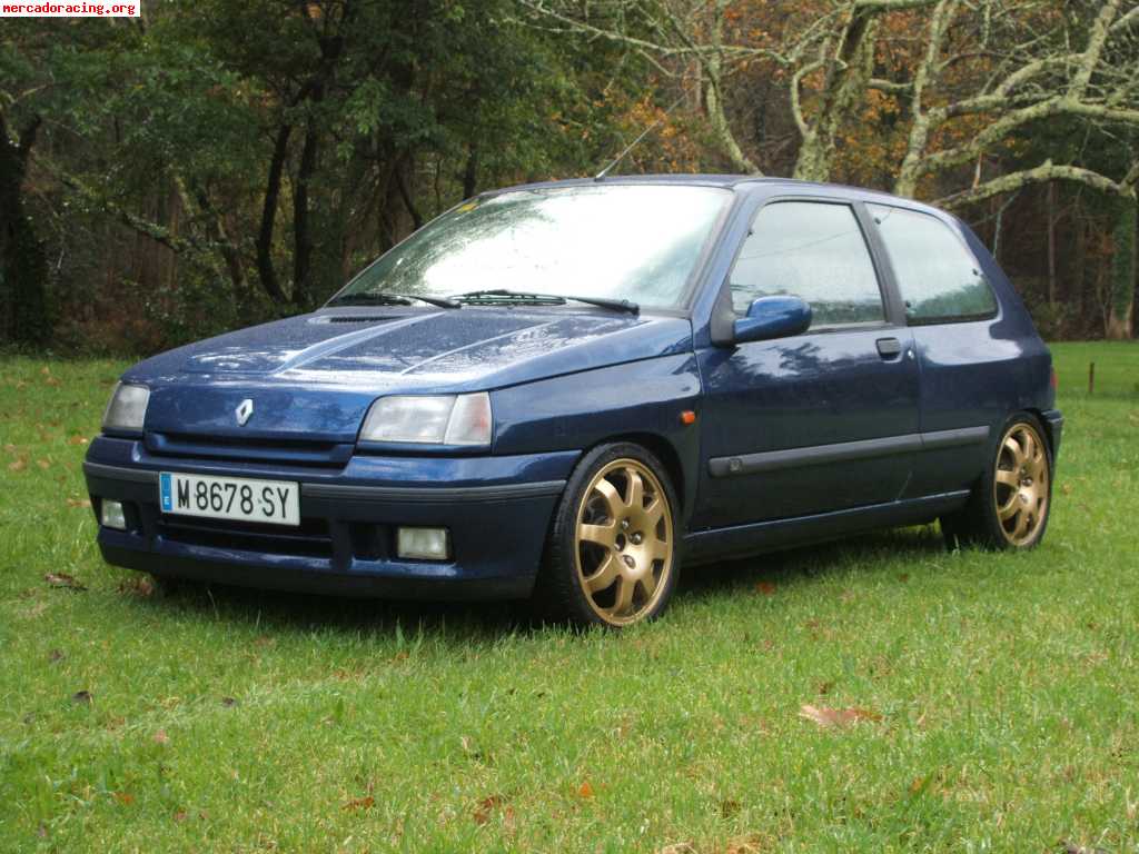 Clio williams impecable