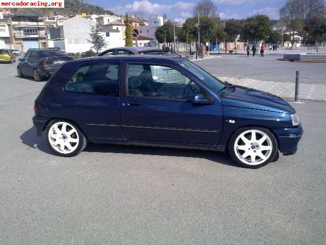 Clio 16v  impoluto