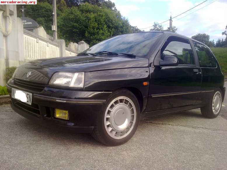 Clio 16v del 93 galicia