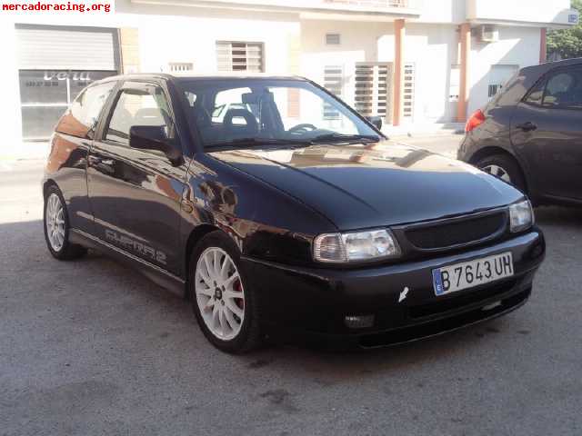 Se vende o se cambia seat ibiza 2.0 16v 150cv