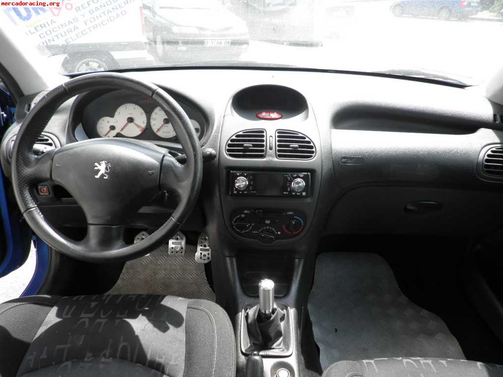 Peugeot 206 1.6 16v