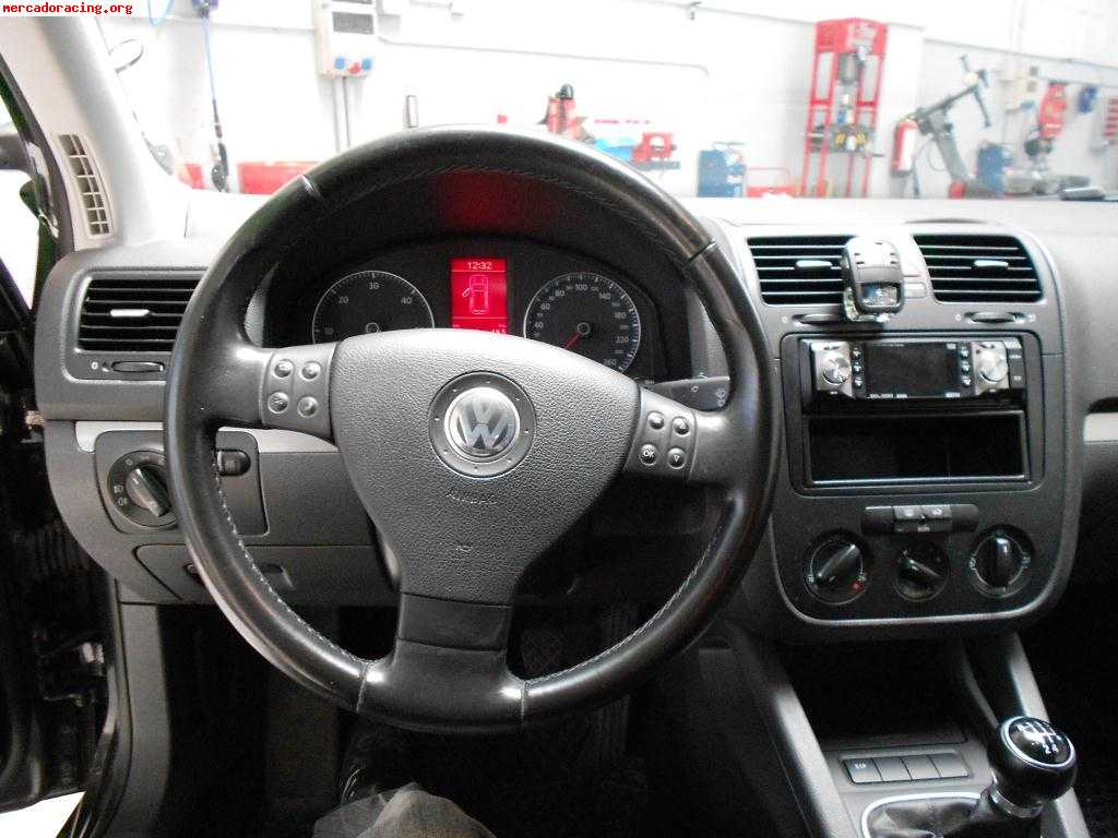 Se vende golf  v1.9 tdi sportline