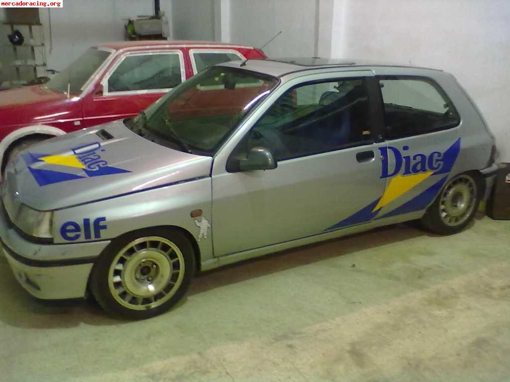 Renault clio 1.8 16v