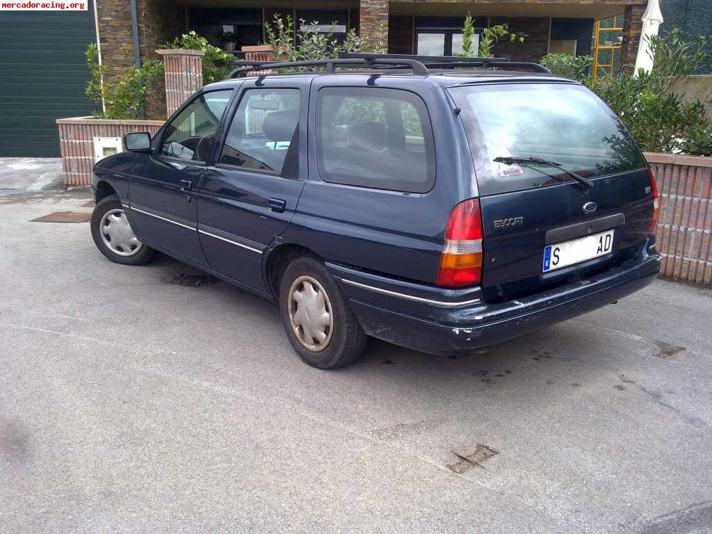 Vendor ford escort 1.6 16v 90cv nomade