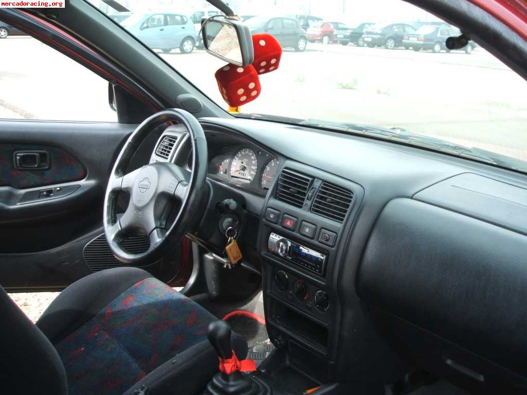 Nissan almera gti