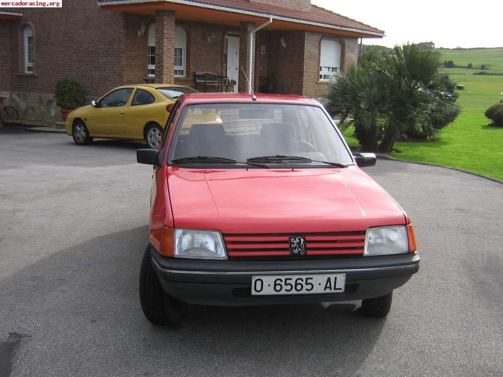 Peugeot 205!