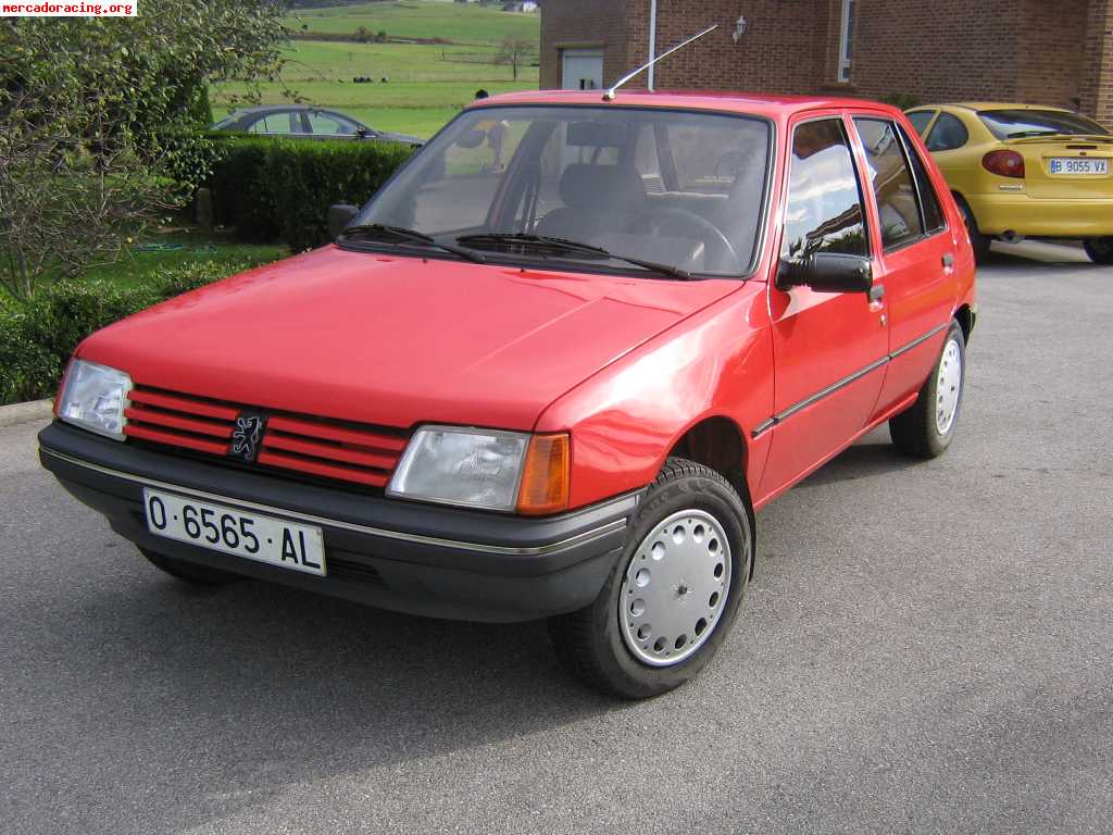 Peugeot 205!