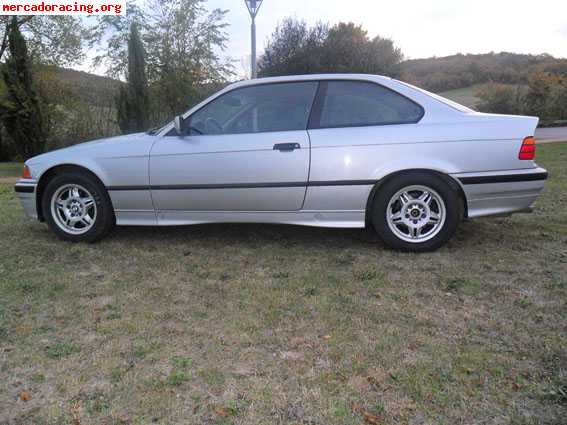 Se vende o se cambia bmw 320 coupe  e36 