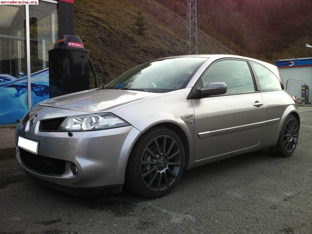 Se vende megane sport 2.0t 225cv