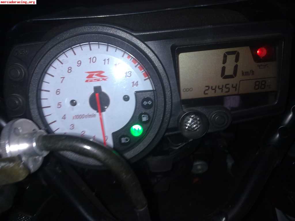 Cambio por coche o vendo suzuki gsx r1000