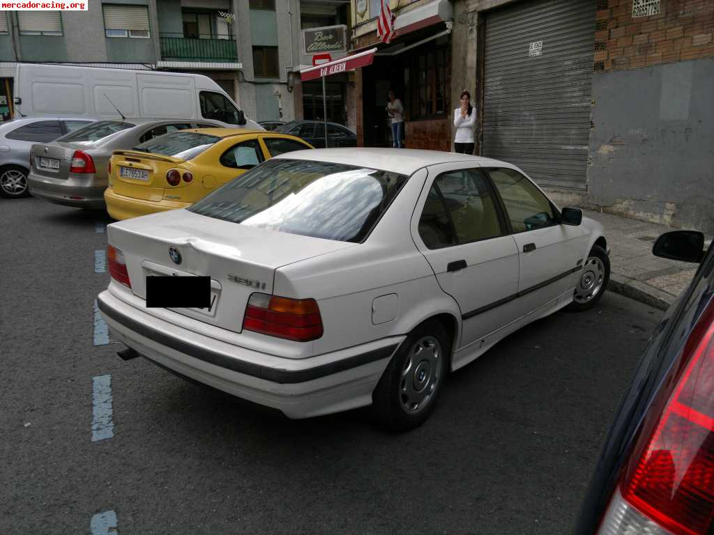 Se vende bmw320i lleva 6 cilindros 2000 euros