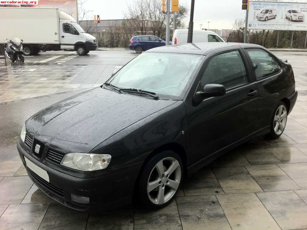 Se vende seat cordoba 1.9 tdi 110cv sport 3p: 2.350€€€