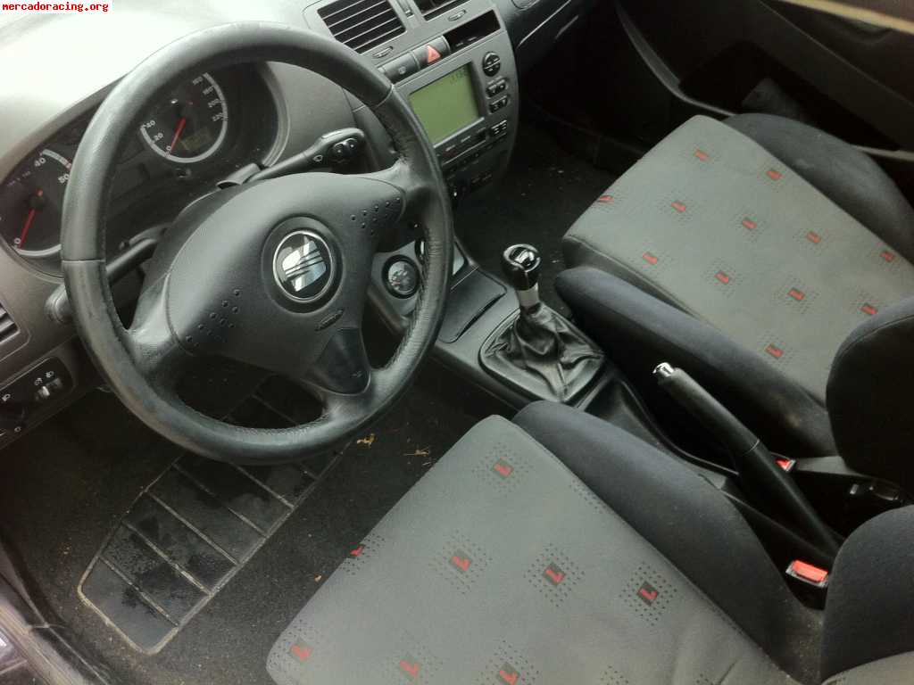 Se vende seat cordoba 1.9 tdi 110cv sport 3p: 2.350€€€