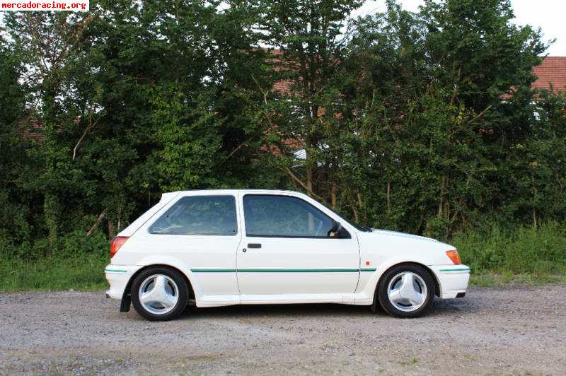 Ford fiesta rs turbo