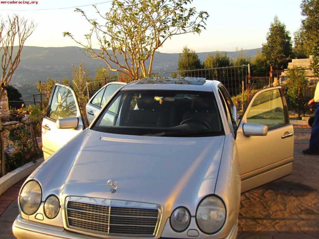 /// se vende mercedes e300 td elegance 177cv aut. (4000€) //
