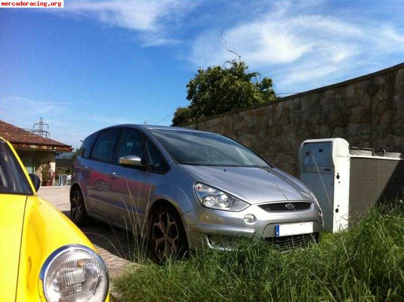 Ford smax titanium  2.5