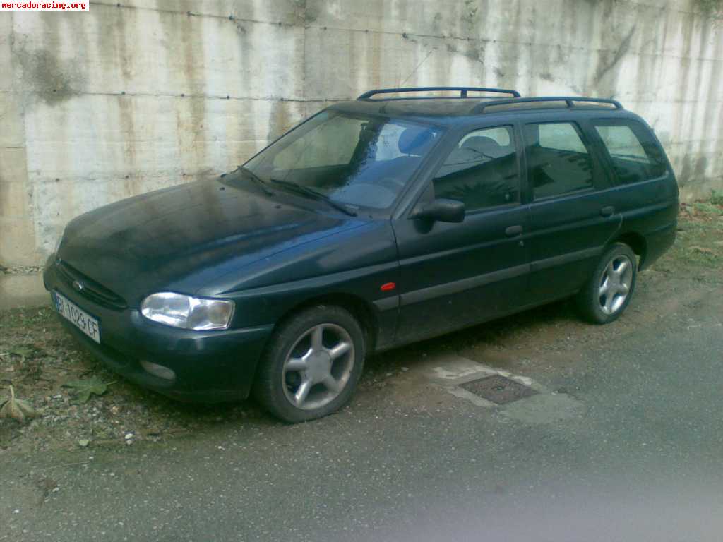 Se vende escort nomade 18 td 900€