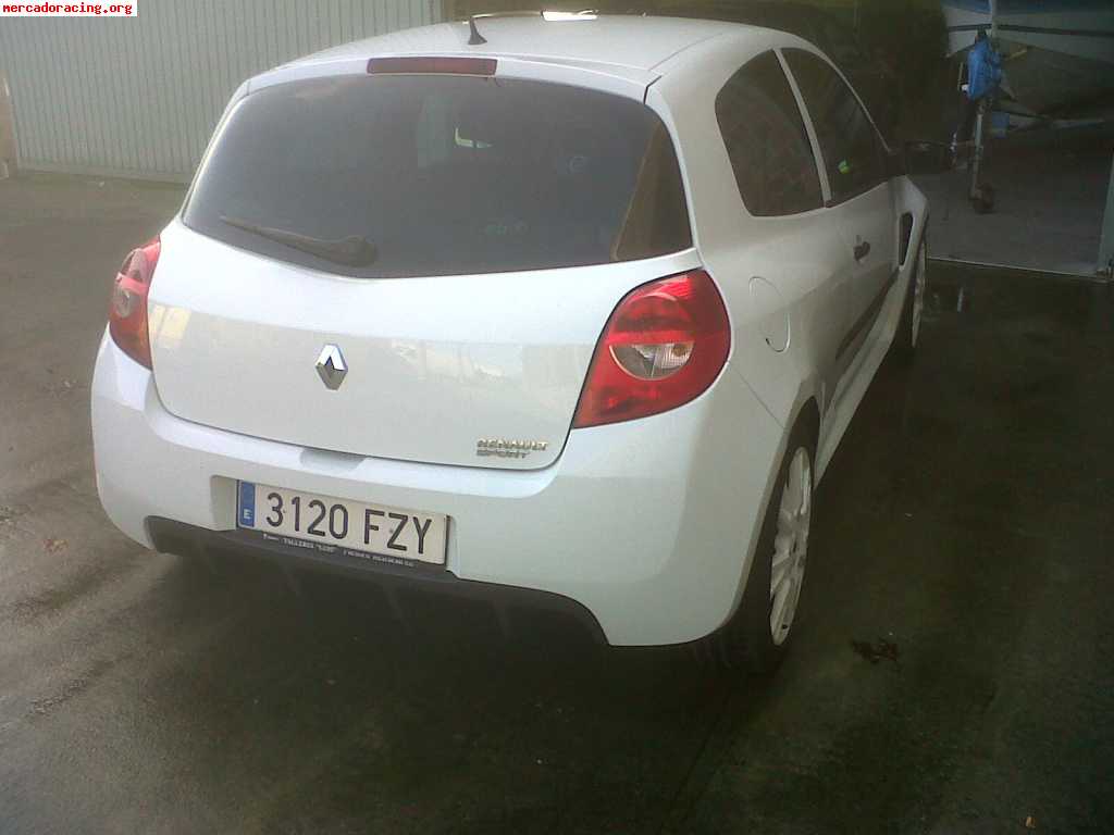 Se vende renault clio sport 200cv