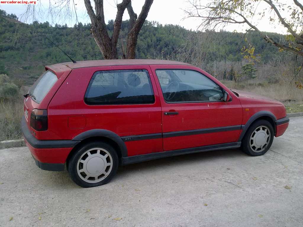 Vendo golf 3 gti 2.0 115cv por 400€