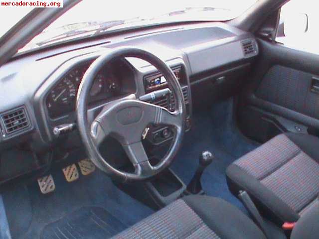 Vendo 106 1.4 xsi  (no es de carreras)