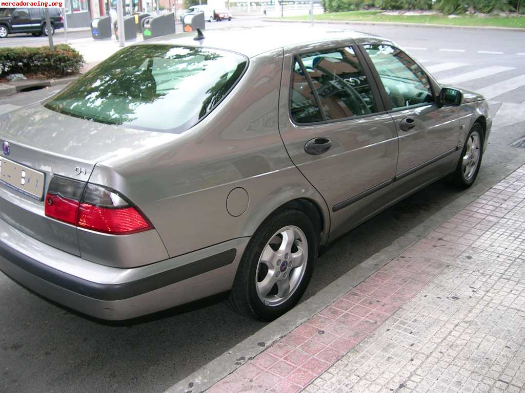 Vendo bmw 330i serie 3 berlina precio 12.000€