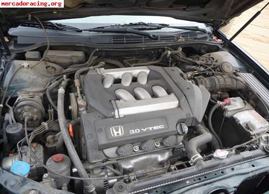 Vendo mi honda accord coupe 3.0 v6 automatico solo 4500€