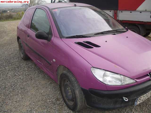 Peugeot 206 800€