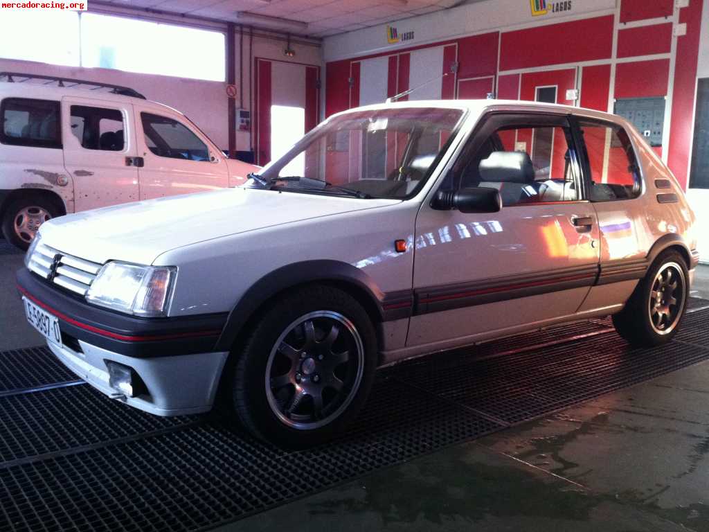 Peugeot 205 gti