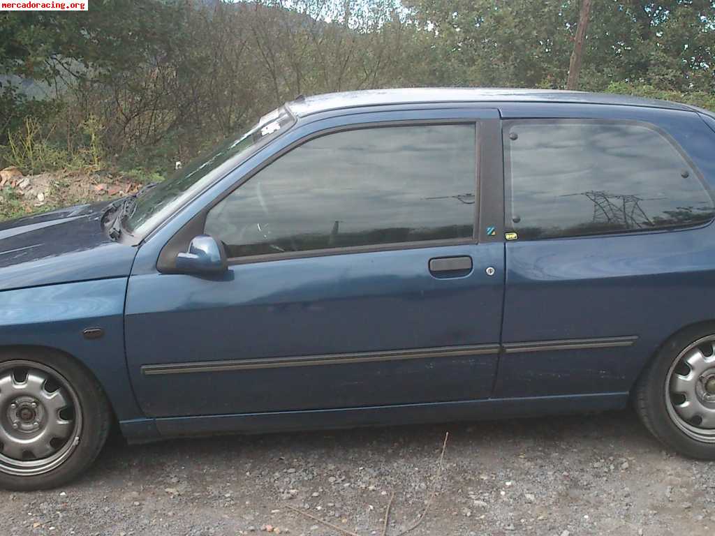 Clio 16