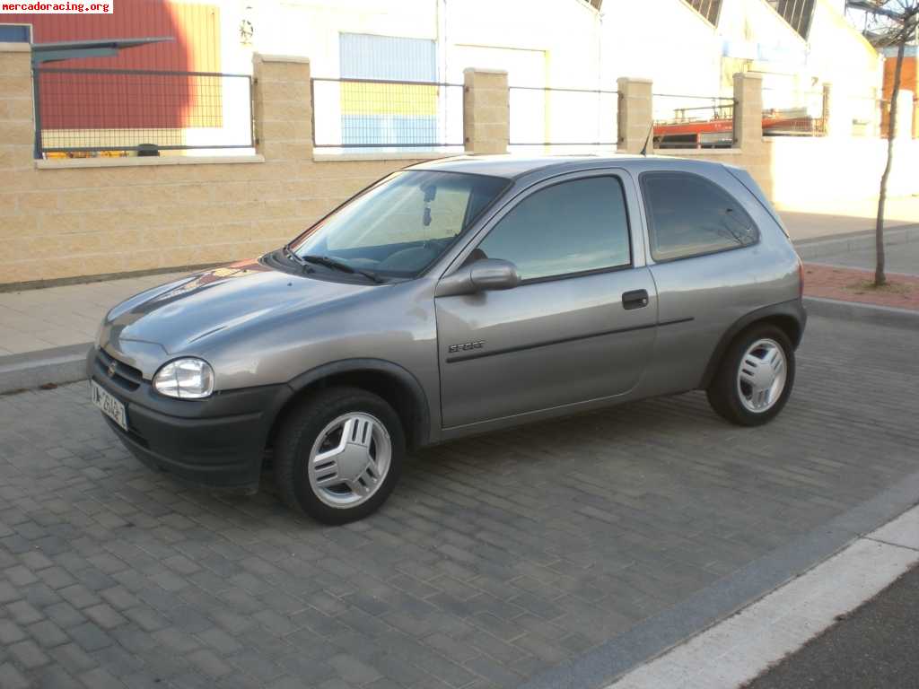 Se vende opel corsa b sport