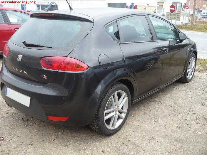 Seat leon 2.0 fr 170cv seminuevo con libro de revisiones
