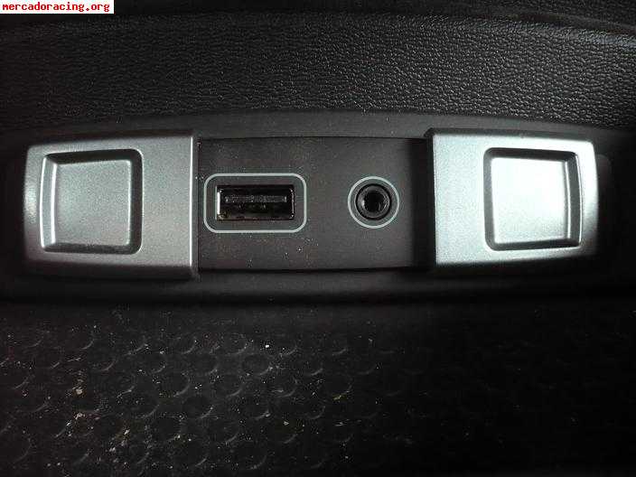 Seat leon 2.0 fr 170cv seminuevo con libro de revisiones