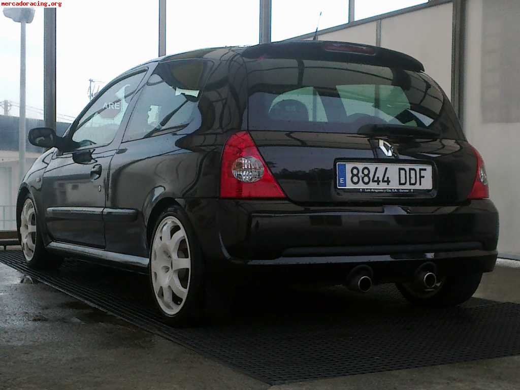 Se vende renault clio sport team 182